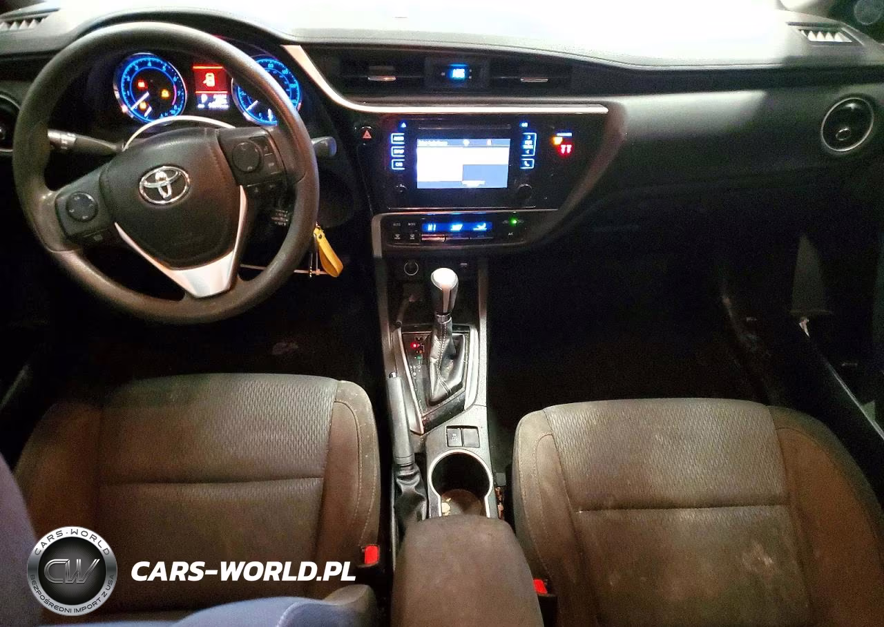 2019 Toyota Corolla Le VIN:5YFBURHE0KP939692 - 8