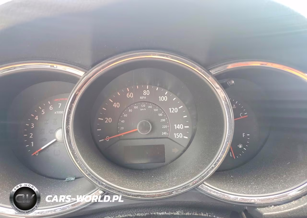 2013 Kia Sorento Lx VIN:5XYKT3A65DG325117 - 9