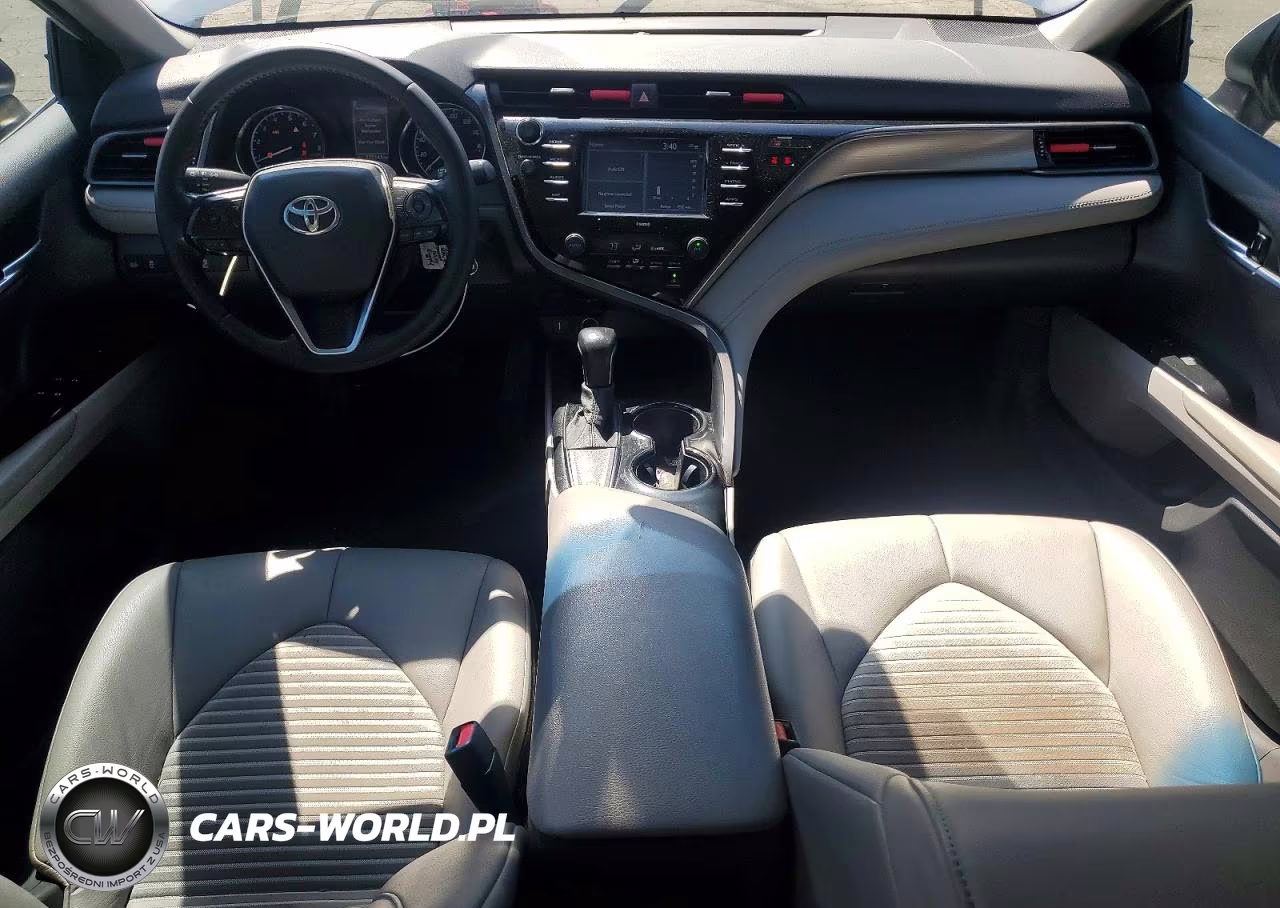 2020 Toyota Camry Se VIN:4T1G11AK4LU908185 - 8