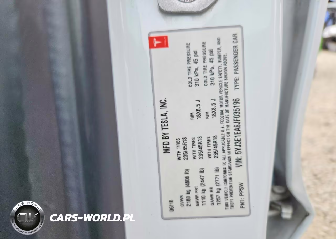 2018 Tesla Model 3 VIN:5YJ3E1EA6JF035196 - 12