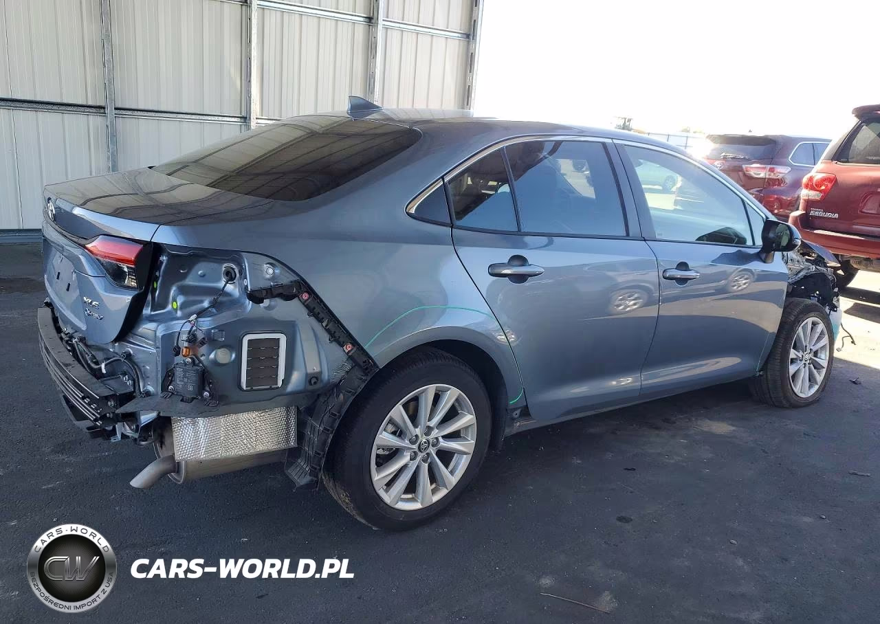 2025 Toyota Corolla Hybrid Xle VIN:JTDBCMFE0S3092657 - 3