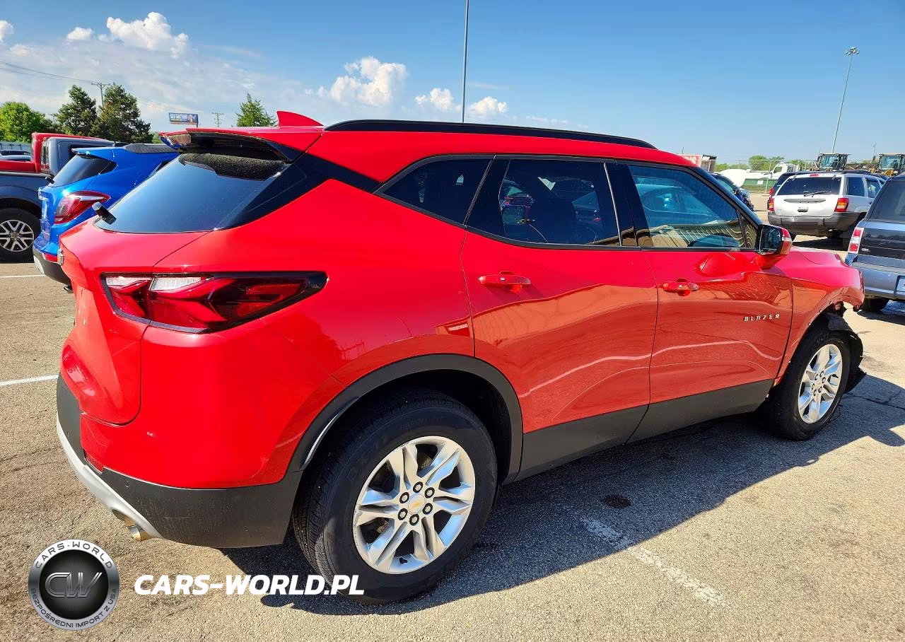 2021 Chevrolet Blazer 2Lt VIN:3GNKBCRS9MS557598 - 3