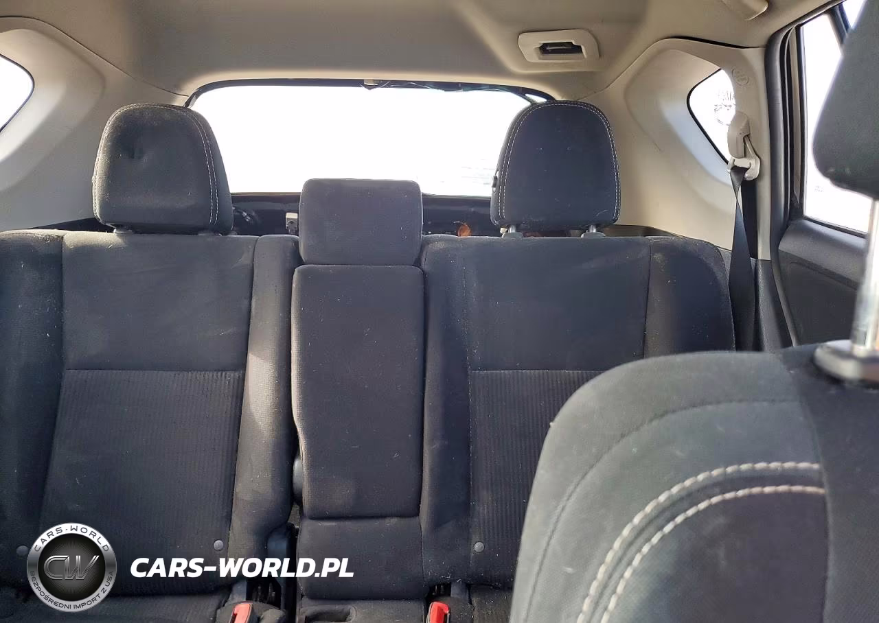 2015 Toyota Rav4 Xle VIN:2T3RFREV6FW322130 - 10