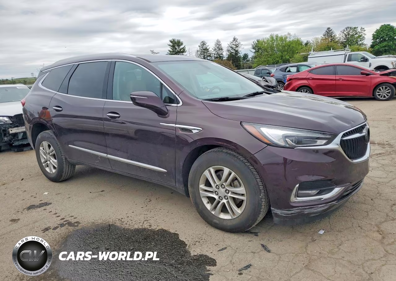 2018 Buick Enclave Essence VIN:5GAERBKW9JJ275520 - 4