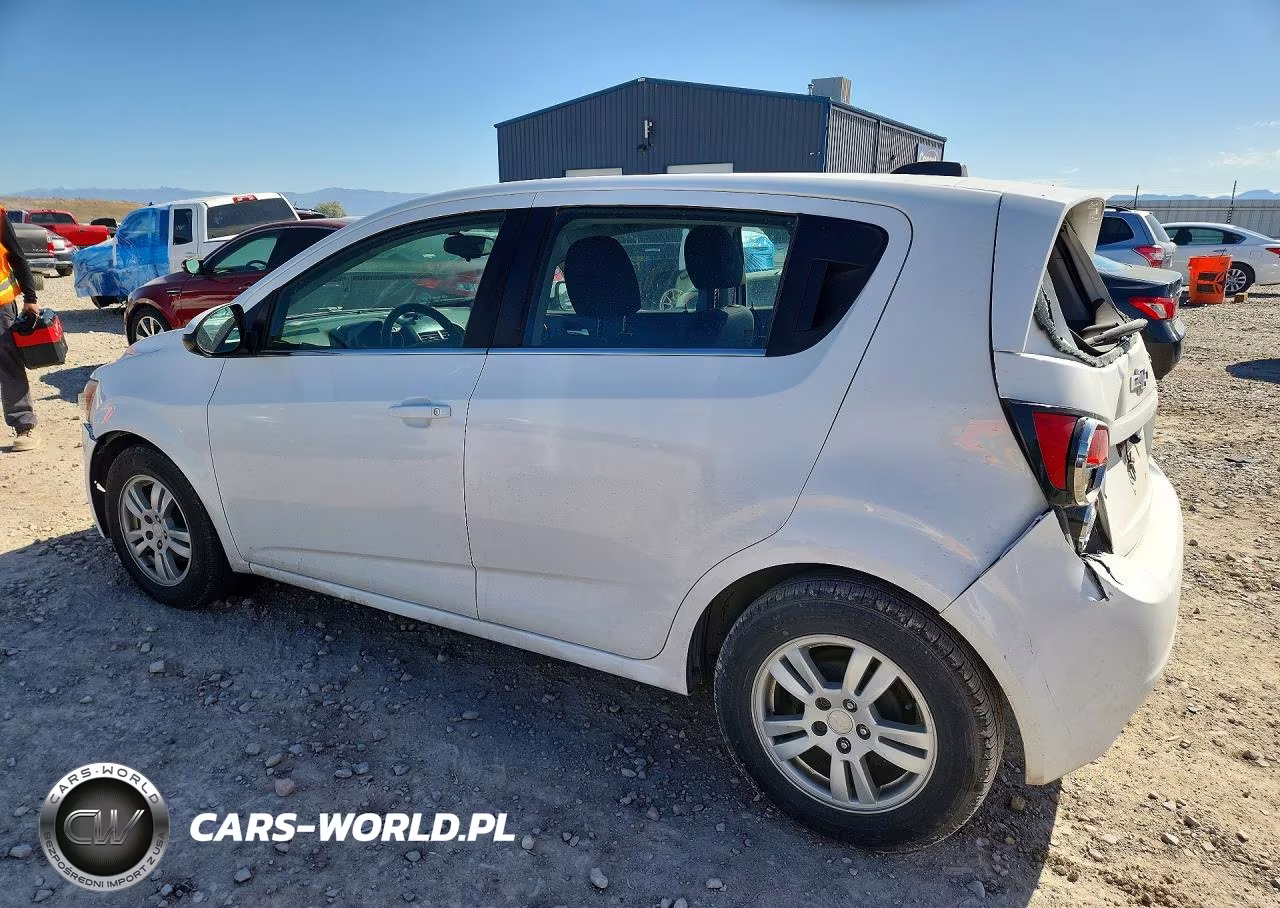 2016 Chevrolet Sonic Lt VIN:1G1JC6SH4G4104455 - 2