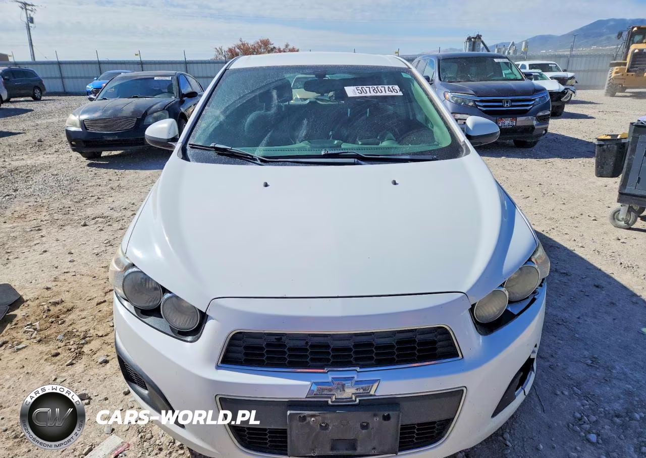 2016 Chevrolet Sonic Lt VIN:1G1JC6SH4G4104455 - 5