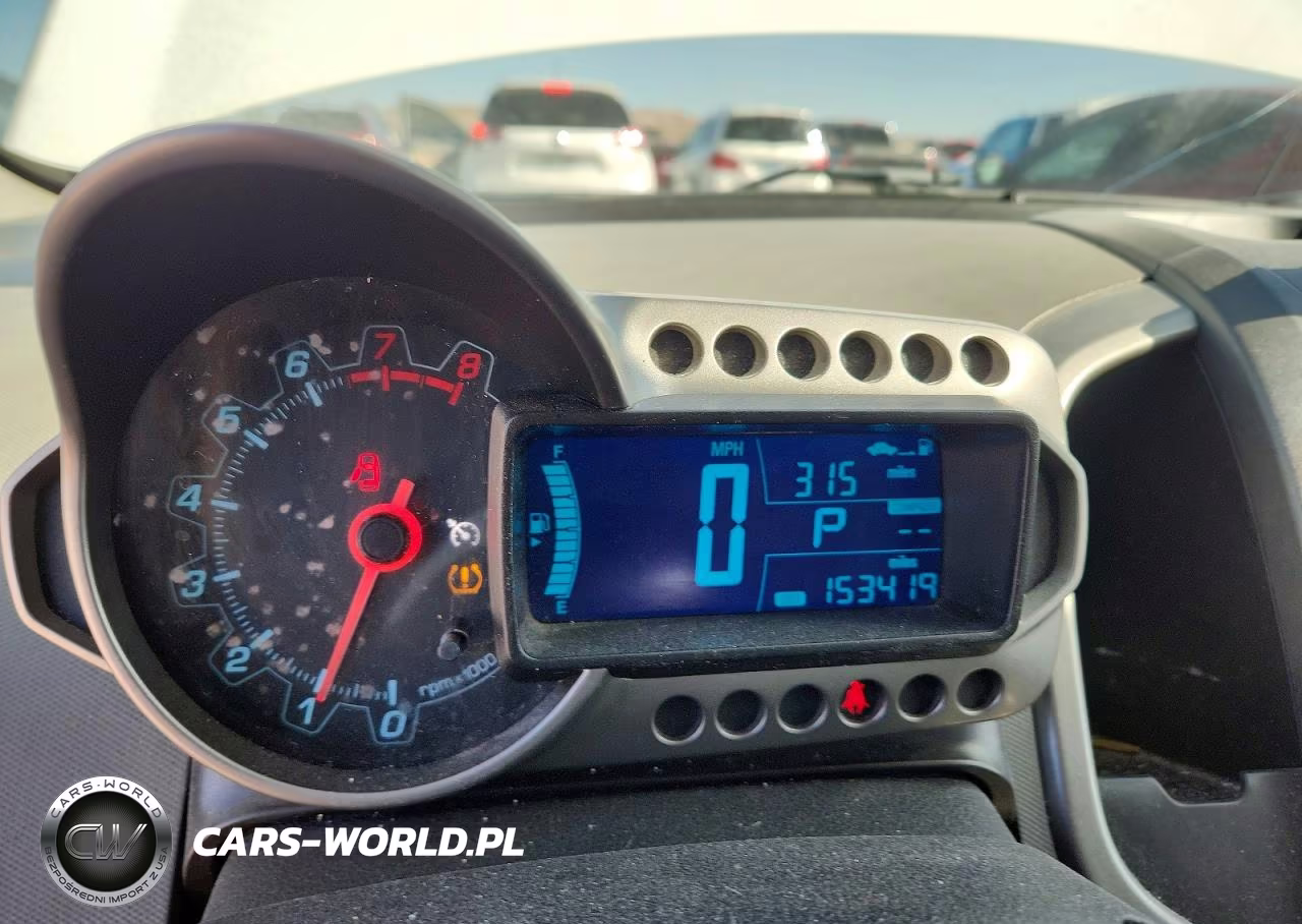 2016 Chevrolet Sonic Lt VIN:1G1JC6SH4G4104455 - 9