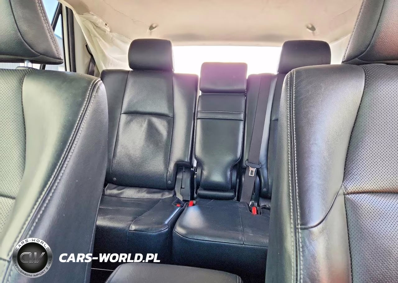 2019 Toyota 4Runner Limited VIN:JTEBU5JR8K5643429 - 10
