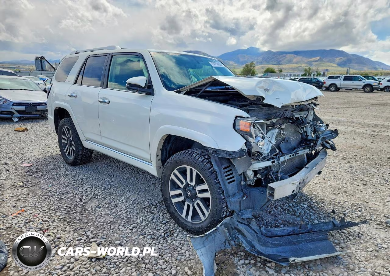 2019 Toyota 4Runner Limited VIN:JTEBU5JR8K5643429 - 4