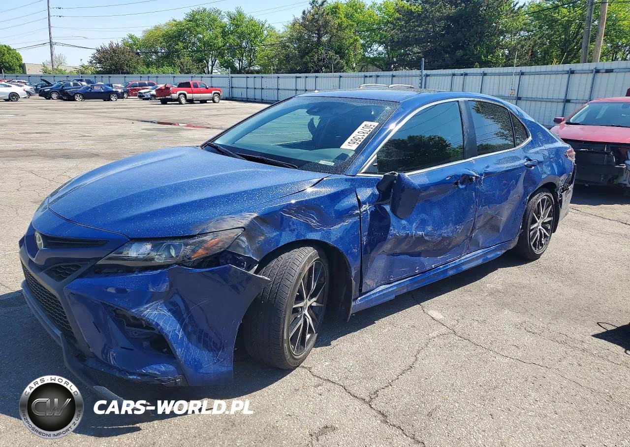 2024 Toyota Camry Se – zdjęcie 1 z 12