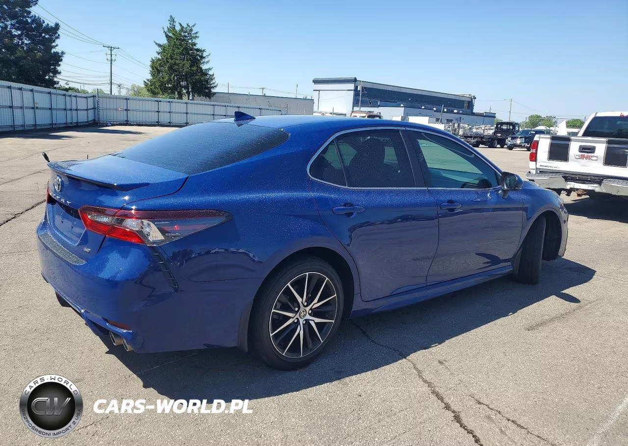 2024 Toyota Camry Se VIN:4T1G11AK8RU224863 - 3