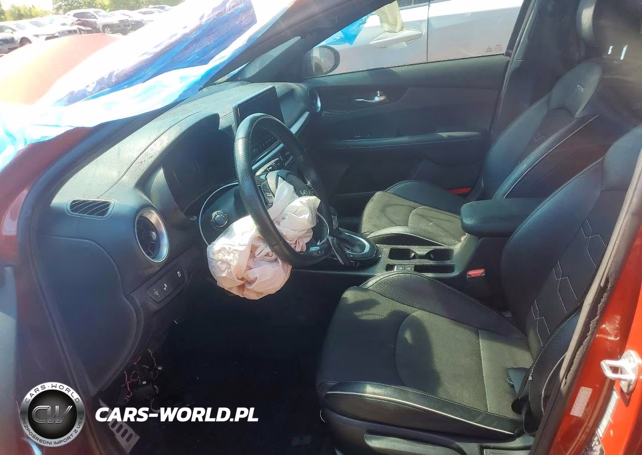 2023 Kia Forte Gt Line VIN:3KPF54AD3PE539704 - 7