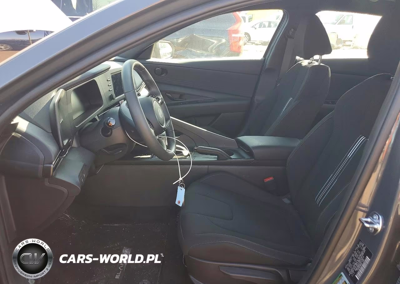 2025 Hyundai Elantra Sel Sport VIN:KMHLM4DG7SU079318 - 7