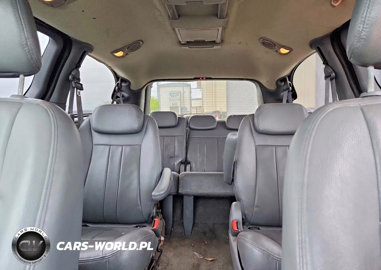 2005 Dodge Grand Caravan Sxt VIN:2D8GP44L45R160242 - 10