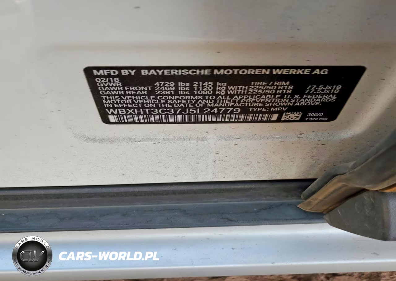 2018 BMW X1 xDrive28I VIN:WBXHT3C37J5L24779 - 12