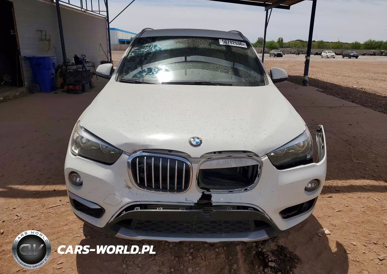 2018 BMW X1 xDrive28I VIN:WBXHT3C37J5L24779 - 5