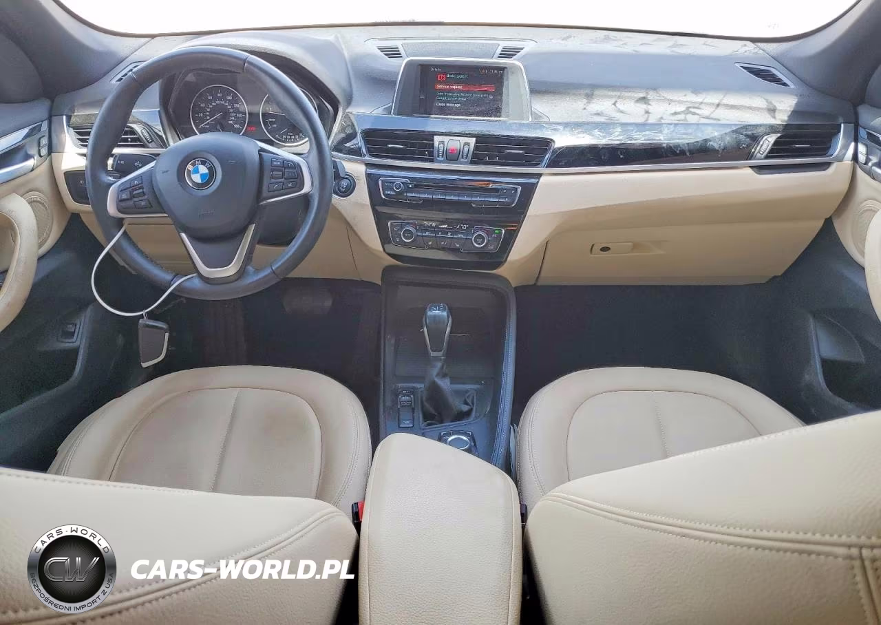 2018 BMW X1 xDrive28I VIN:WBXHT3C37J5L24779 - 8