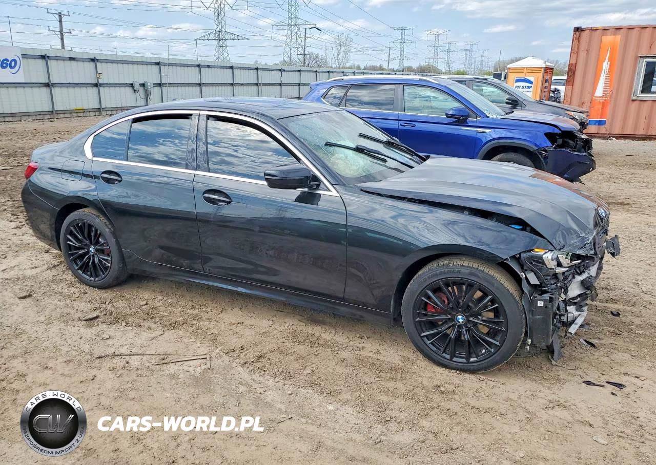 2024 BMW 330Xi VIN:3MW89FF07R8E13620 - 4