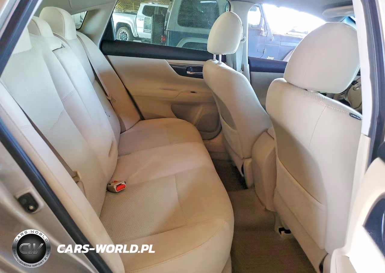 2014 Nissan Altima 2.5 S VIN:1N4AL3APXEC196677 - 10