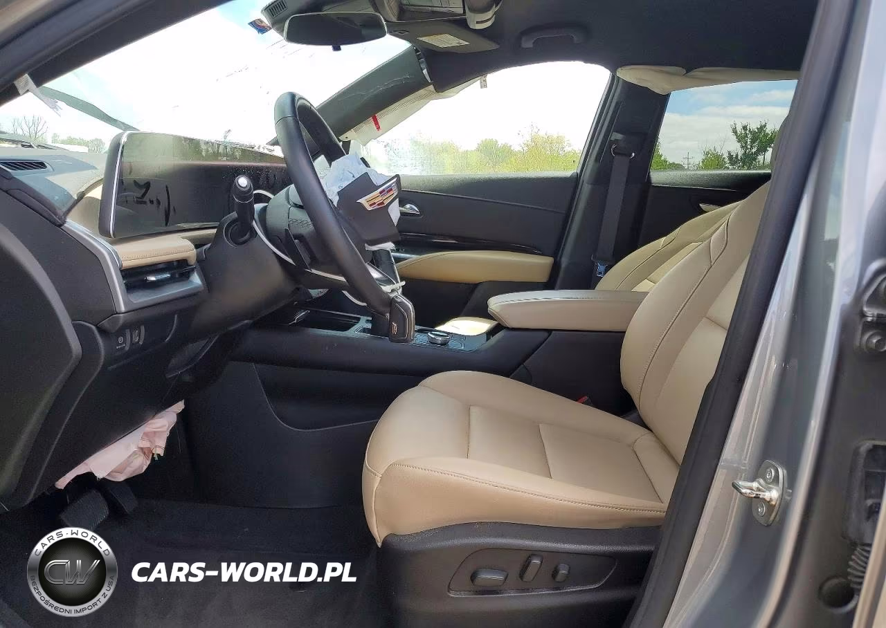 2024 Cadillac Xt4 Luxury VIN:1GYFZBR46RF192613 - 7