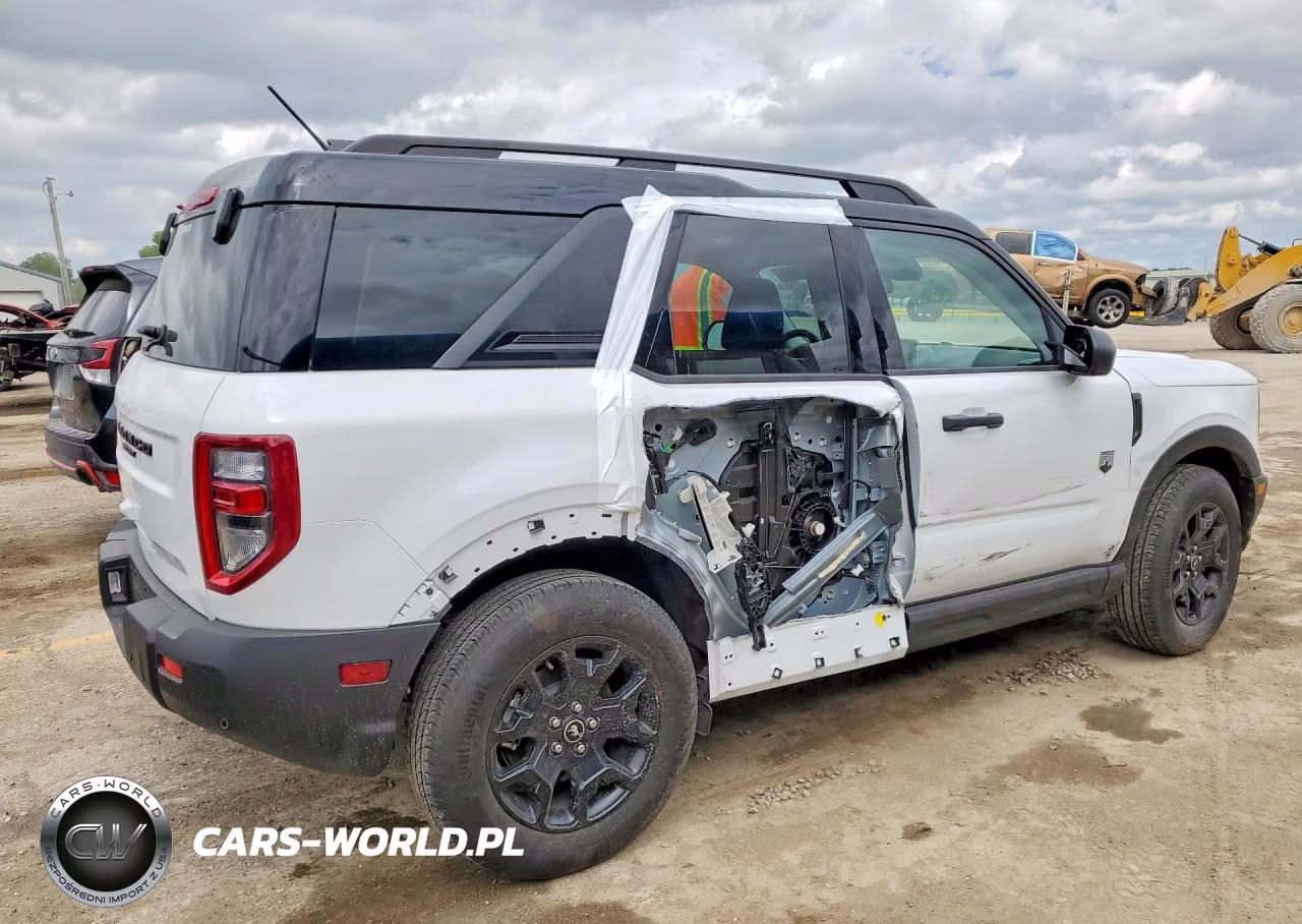 2025 Ford Bronco Sport Big Bend VIN:3FMCR9BN1SRF26944 - 3