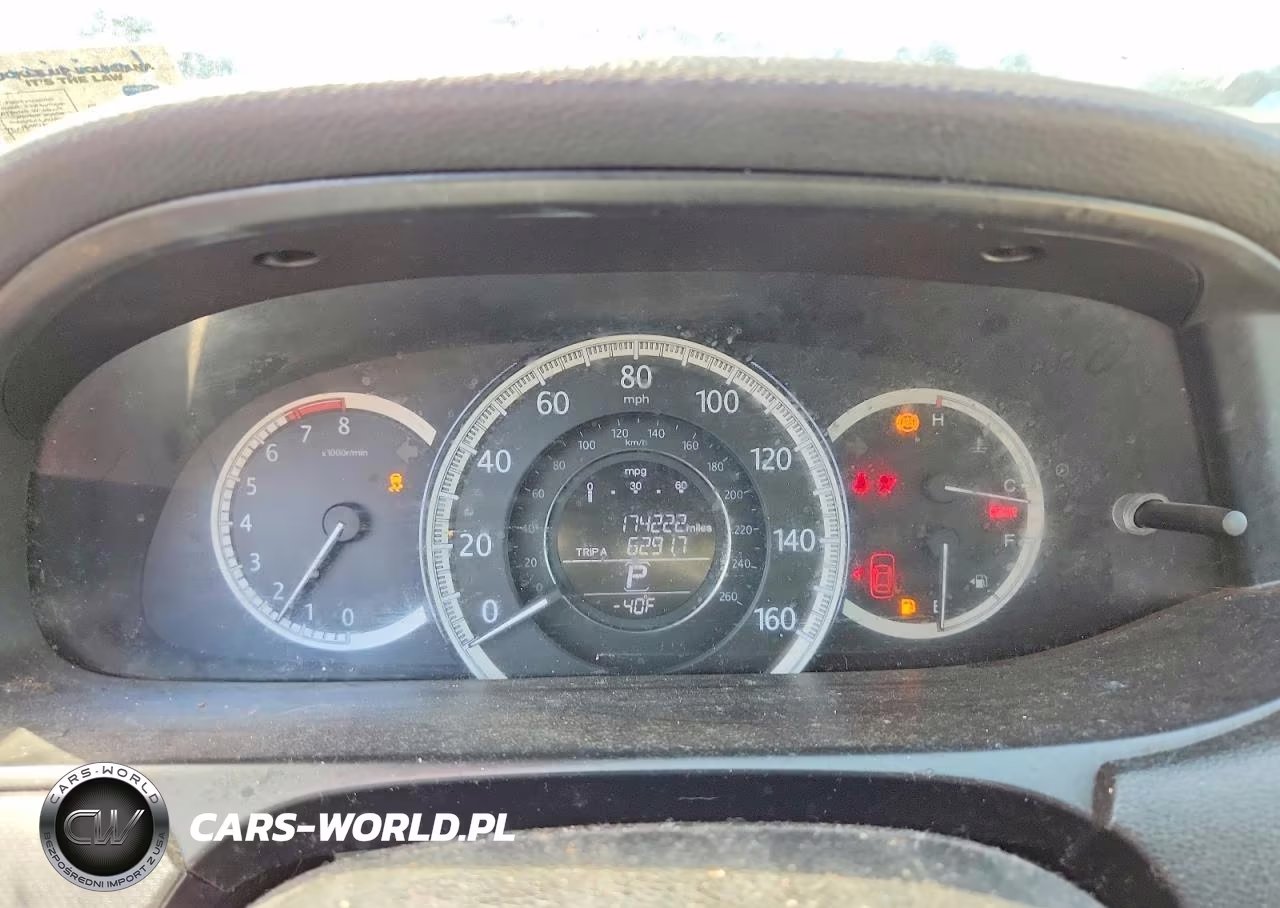 2015 Honda Accord Lx VIN:1HGCR2F35FA087883 - 9