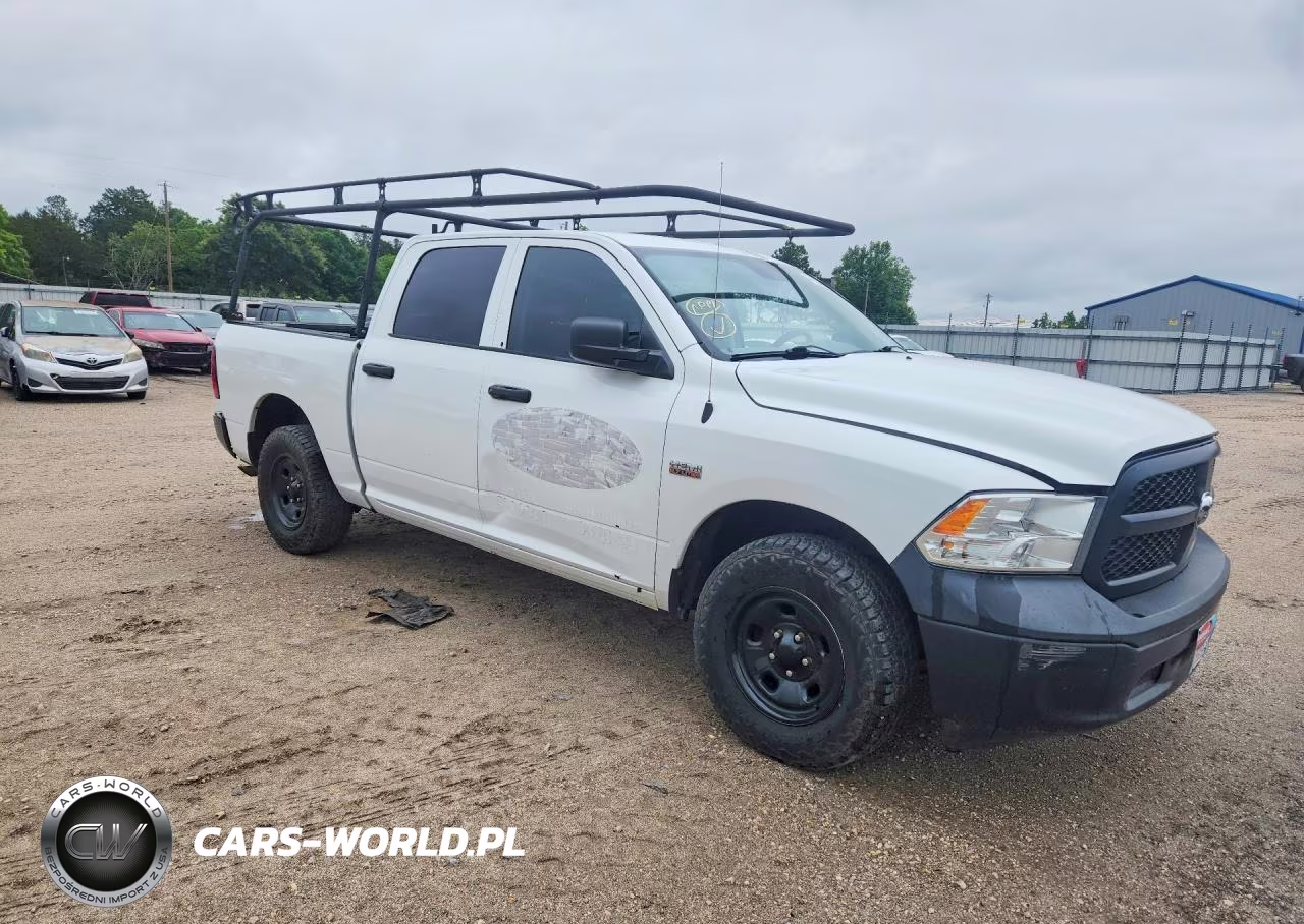 2020 Ram 1500 Classic Tradesman VIN:3C6RR7KT6LG131891 - 4