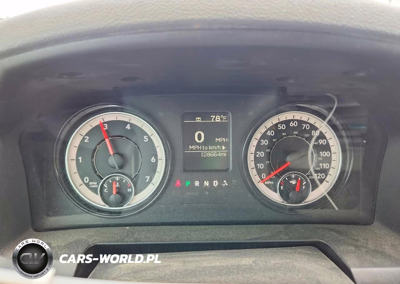 2020 Ram 1500 Classic Tradesman VIN:3C6RR7KT6LG131891 - 9