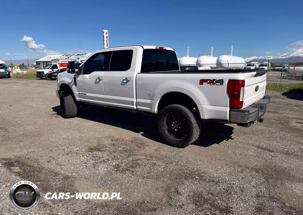 2017 Ford F-250 Lariat VIN:1FT7W2BT5HEE12459 - 3
