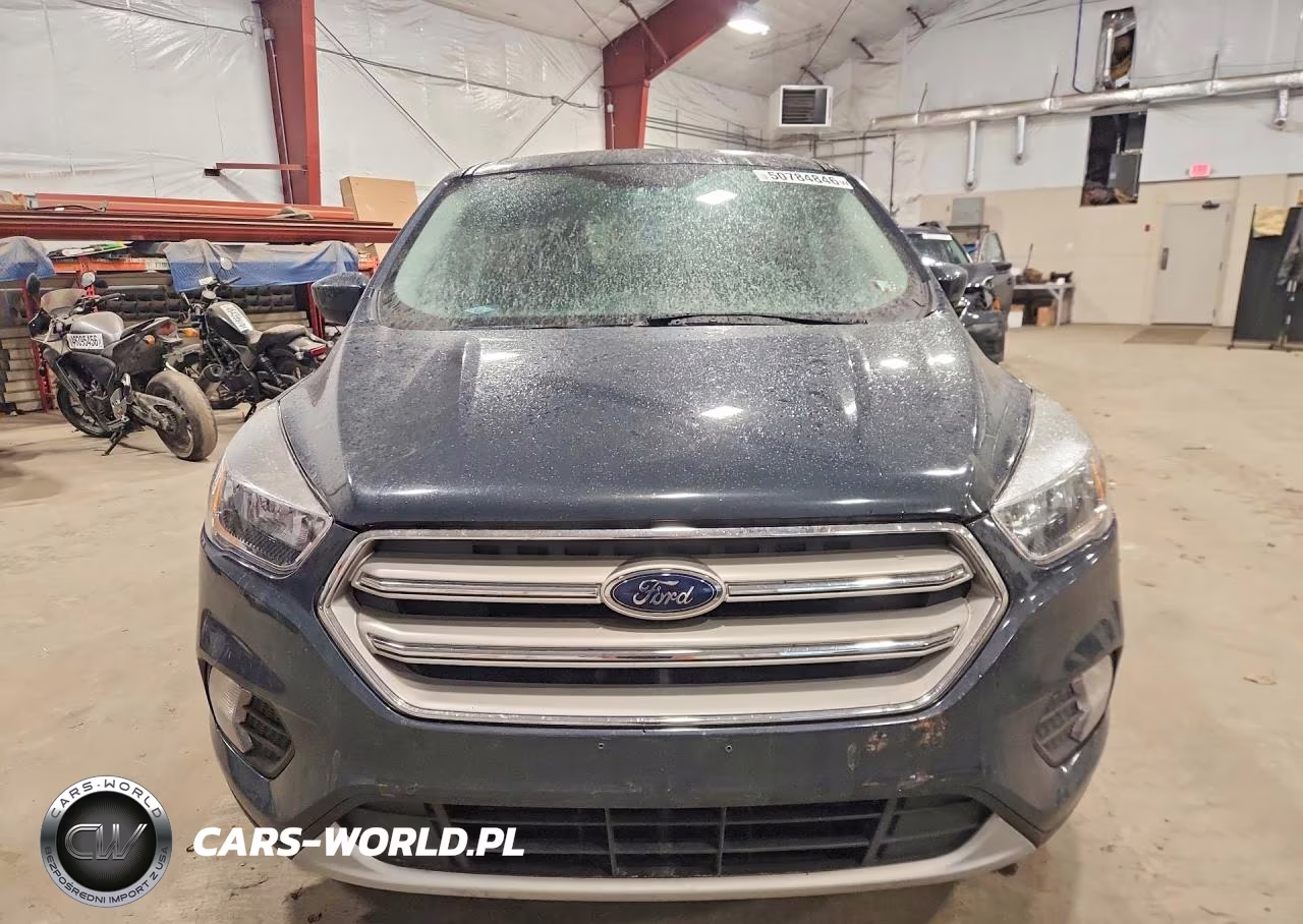 2019 Ford Escape Se VIN:1FMCU9GD0KUA86657 - 5