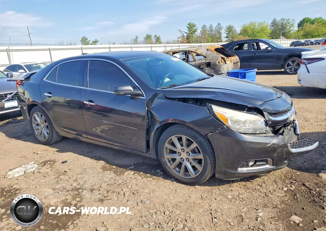 2015 Chevrolet Malibu 2Lt VIN:1G11D5SL4FF248201 - 4