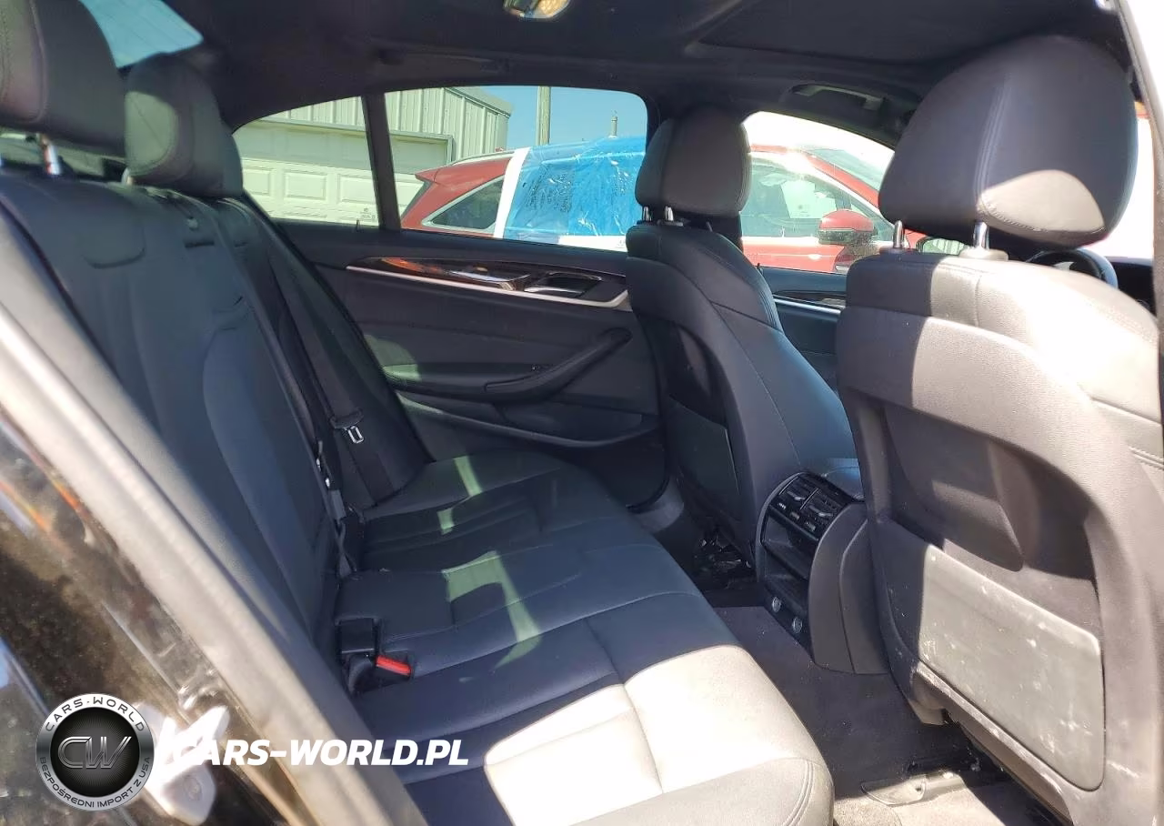2019 BMW 530 I VIN:WBAJA5C57KBX87216 - 10