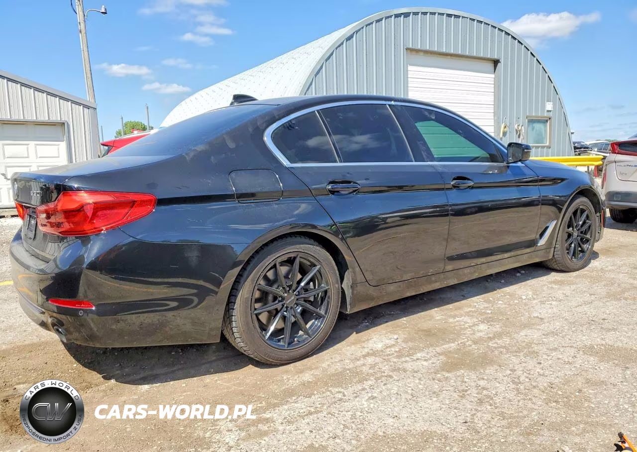 2019 BMW 530 I VIN:WBAJA5C57KBX87216 - 3