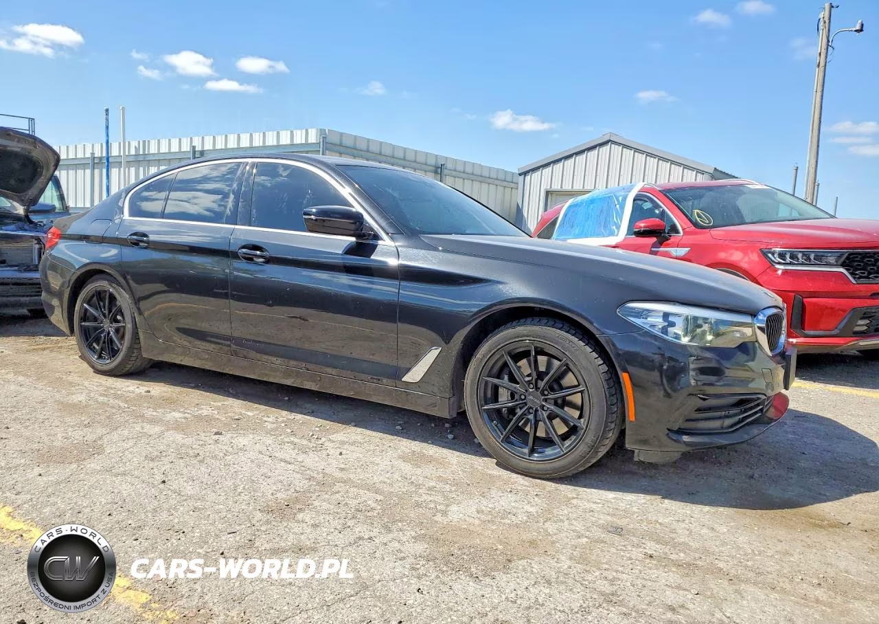 2019 BMW 530 I VIN:WBAJA5C57KBX87216 - 4