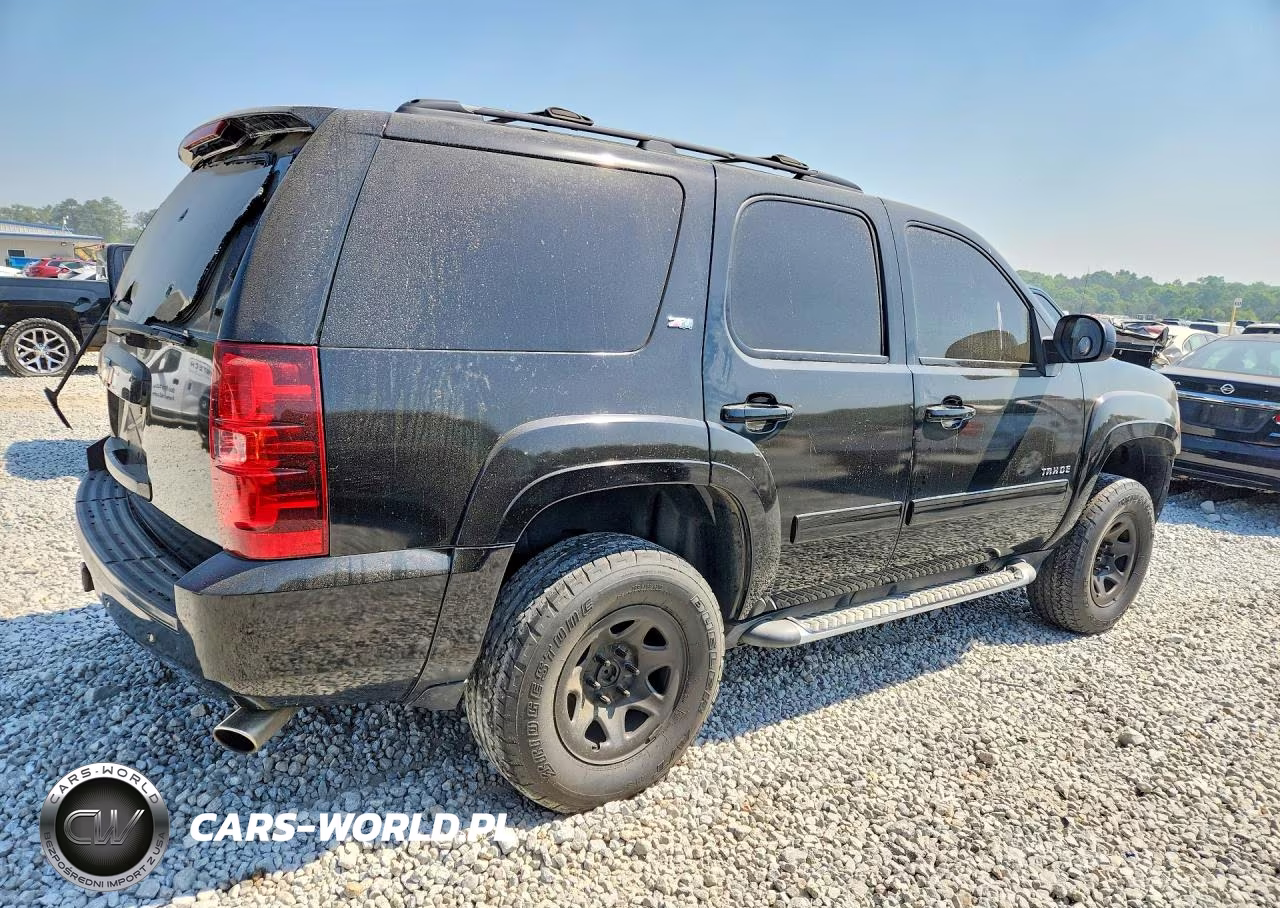 2013 Chevrolet Tahoe K1500 Lt VIN:1GNSKBE0XDR266576 - 3