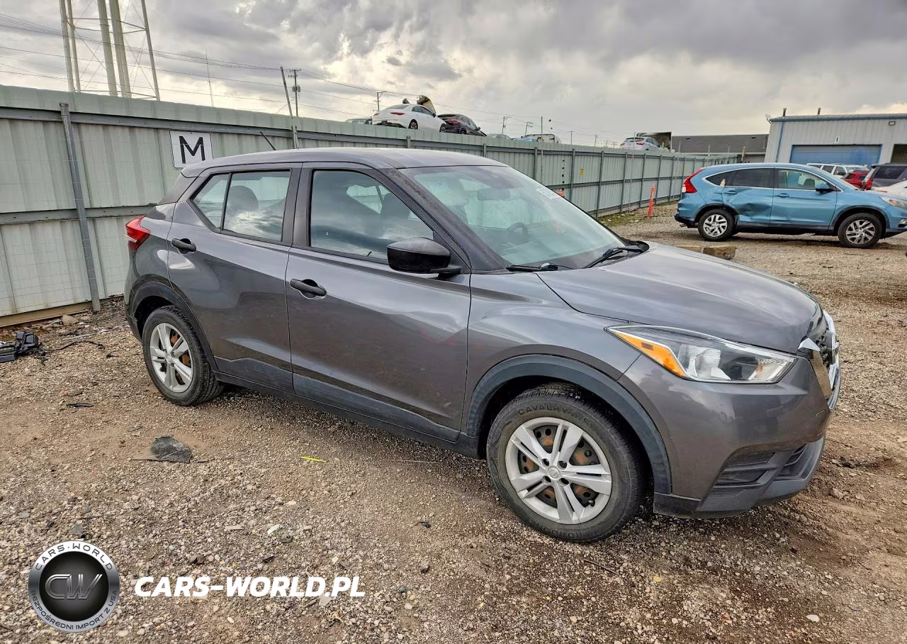 2020 Nissan Kicks S VIN:3N1CP5BV7LL489571 - 4