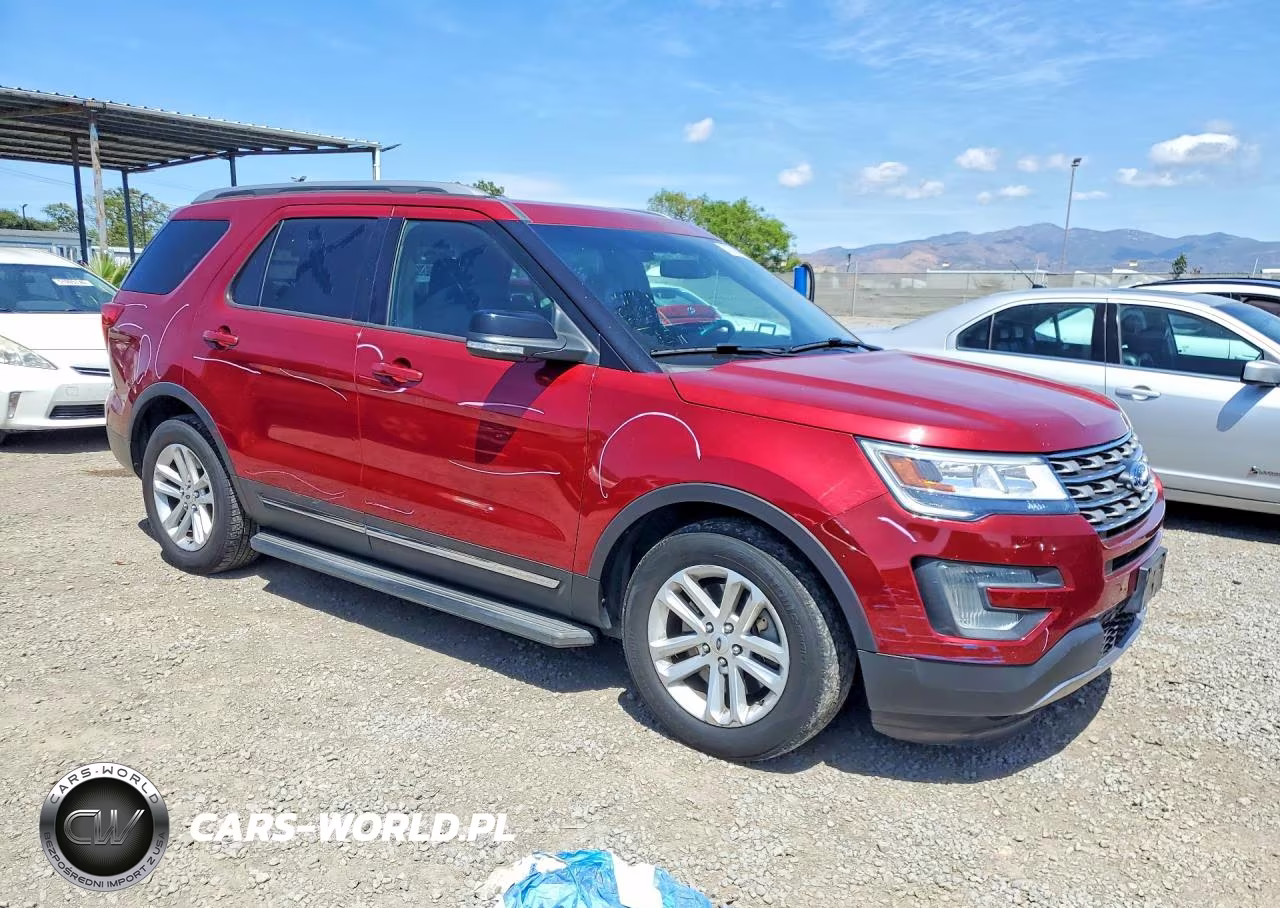 2017 Ford Explorer Xlt VIN:1FM5K7D83HGA43349 - 4