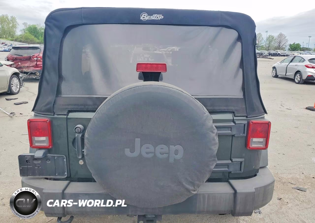 2010 Jeep Wrangler Unlimited Sport VIN:1J4BA3H11AL121067 - 6
