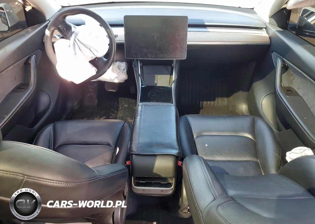 2020 Tesla Model Y VIN:5YJYGDEE9LF011109 - 8