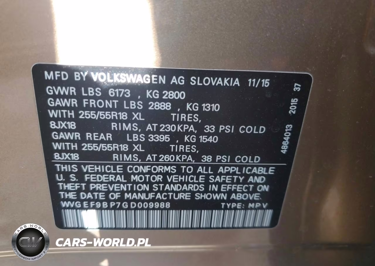2016 Volkswagen Touareg Sport VIN:WVGEF9BP7GD009988 - 14