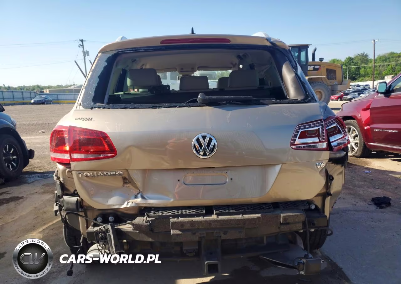 2016 Volkswagen Touareg Sport VIN:WVGEF9BP7GD009988 - 6
