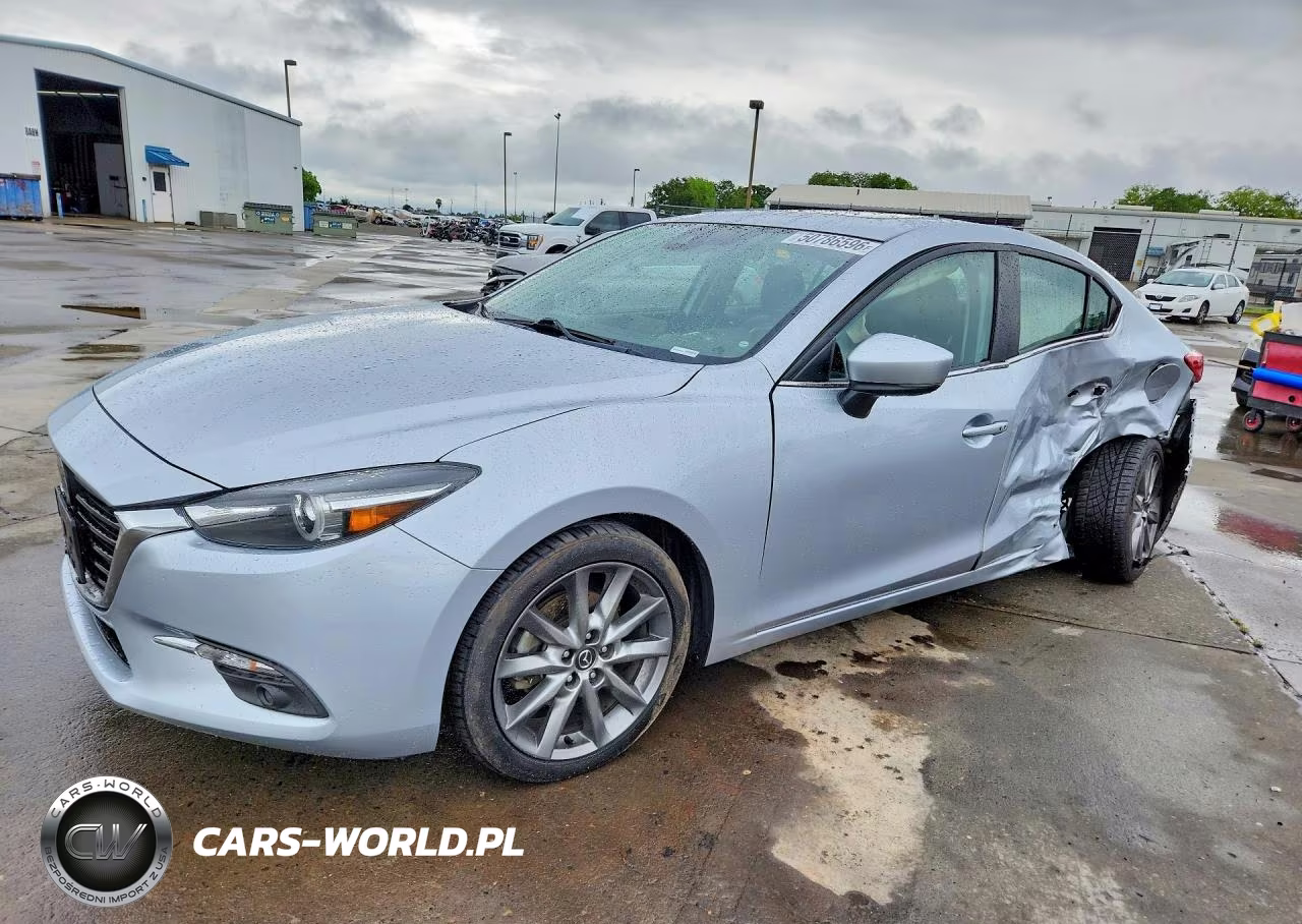 2018 Mazda 3 Grand Touring