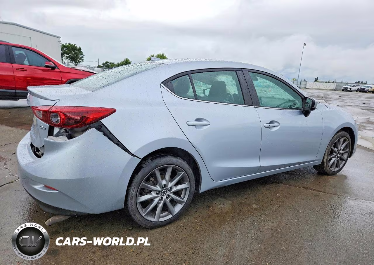 2018 Mazda 3 Grand Touring VIN:3MZBN1W31JM171241 - 3
