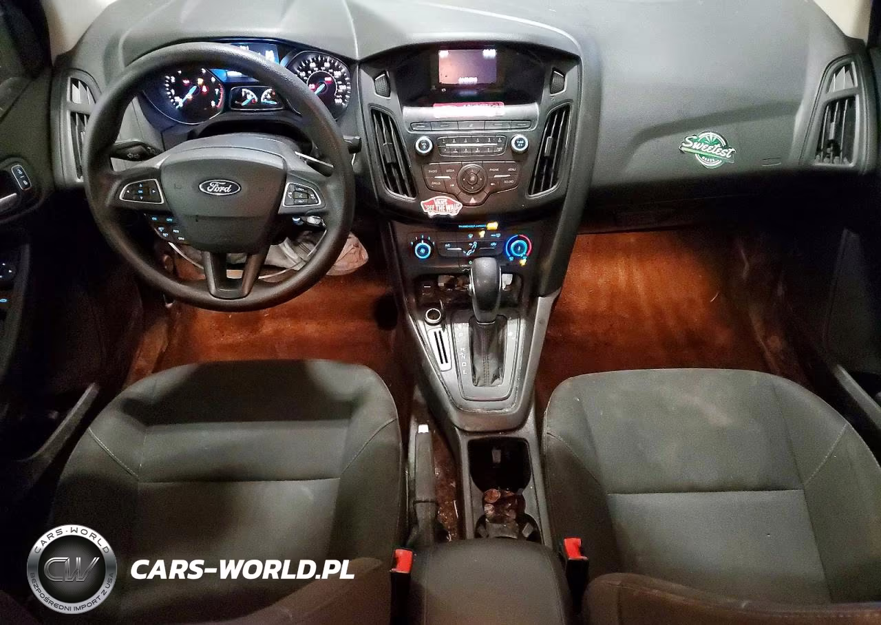 2018 Ford Focus Se VIN:1FADP3F28JL327341 - 8
