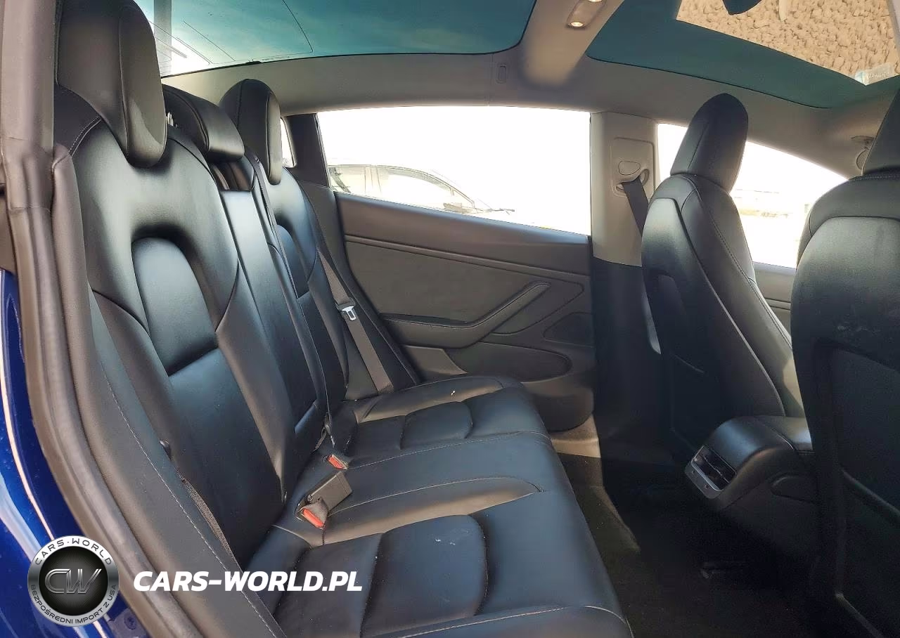 2019 Tesla Model 3 VIN:5YJ3E1EB3KF497449 - 10