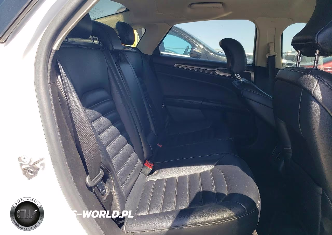 2019 Ford Fusion Sel VIN:3FA6P0CD5KR233451 - 10