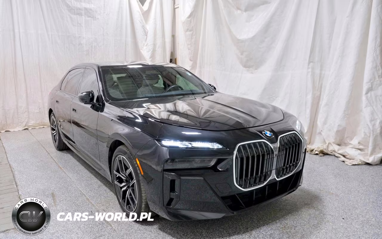 2023 BMW 760 Xi
