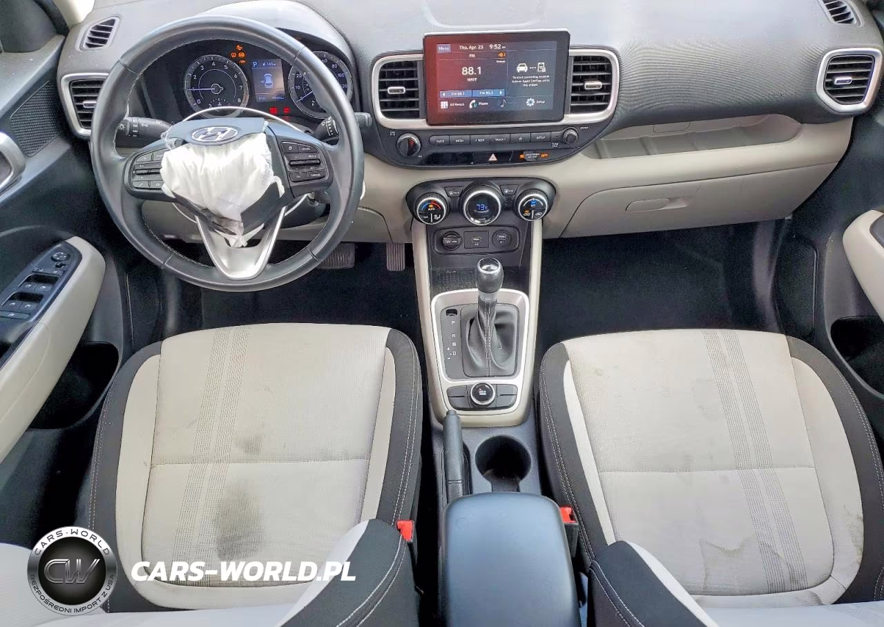 2021 Hyundai Venue Sel VIN:KMHRC8A34MU104197 - 8
