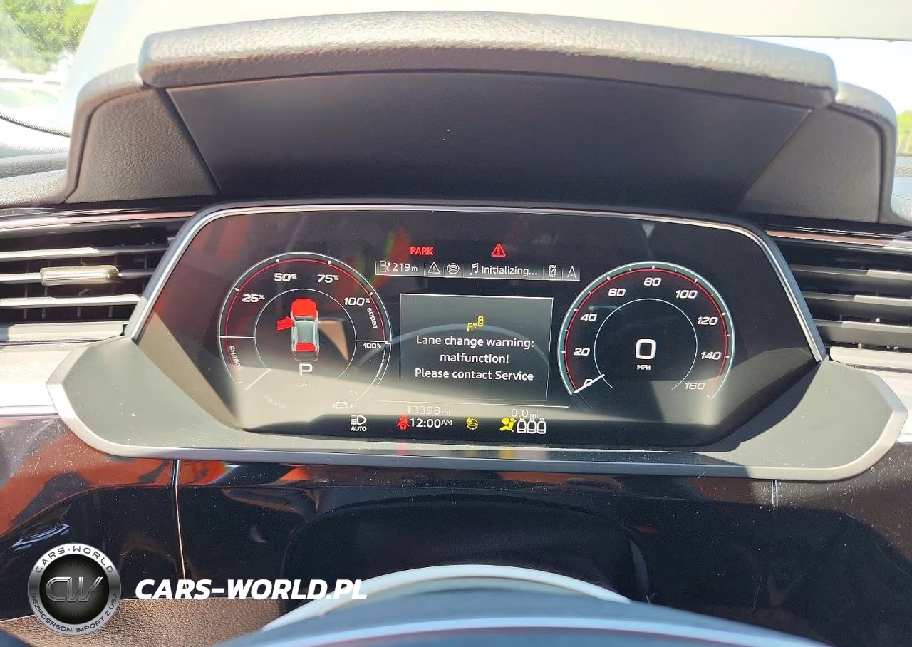 2024 Audi Q8 E-Tron Premium Plus VIN:WA15AAGE2RB050596 - 9