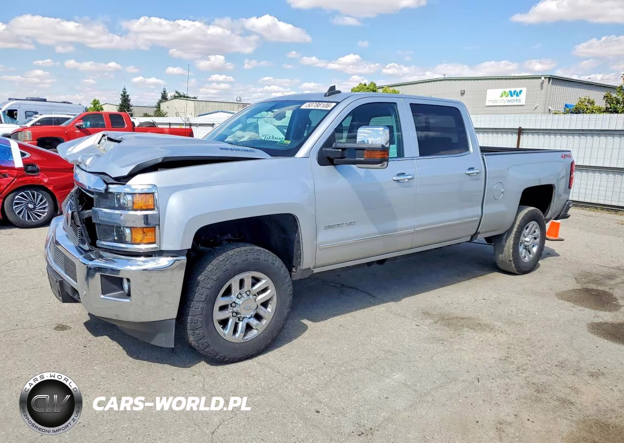 2018 Chevrolet Silverado K2500 Heavy Duty Ltz – zdjęcie 1 z 12